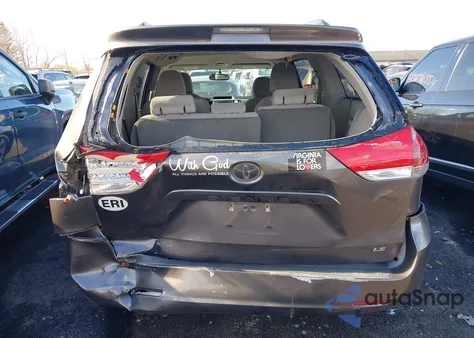 2012 Toyota Sienna Le V6 8 Passenger из США, поврежденный, VIN 5TDKK3DC3CS237043